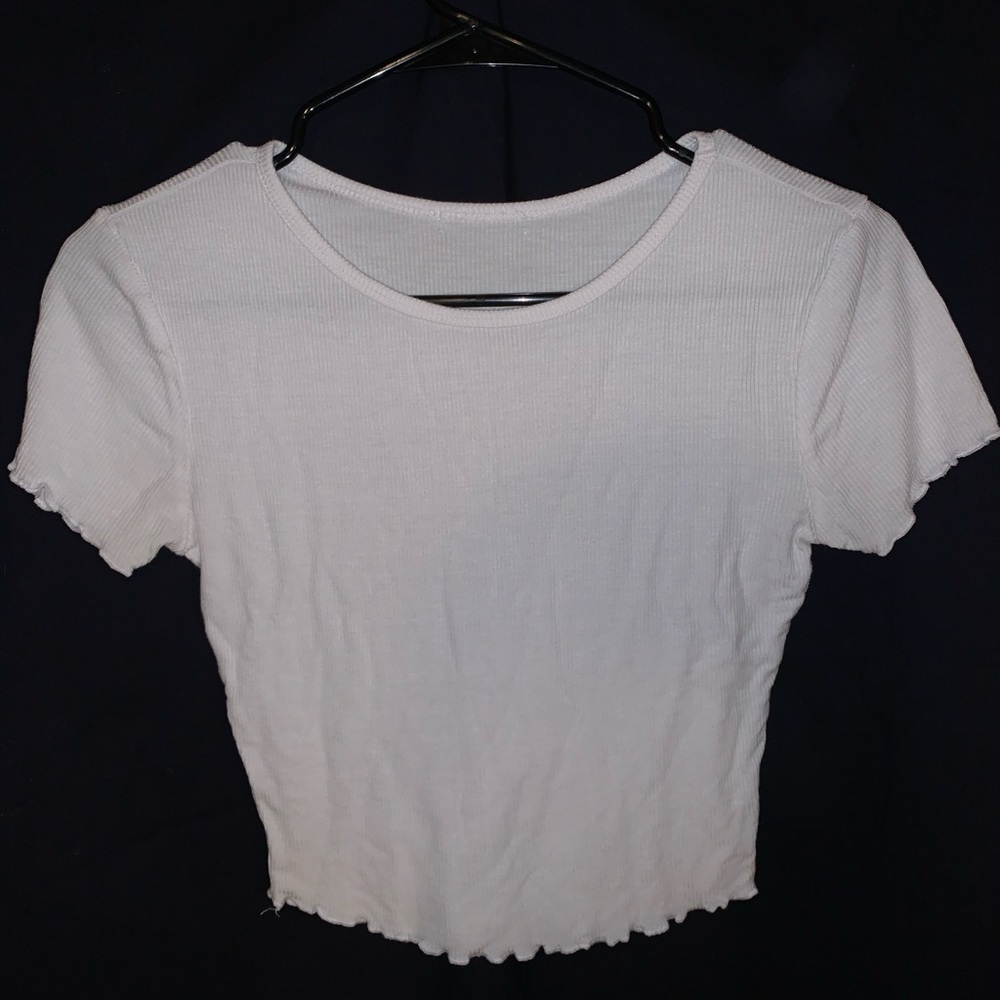 White crop top